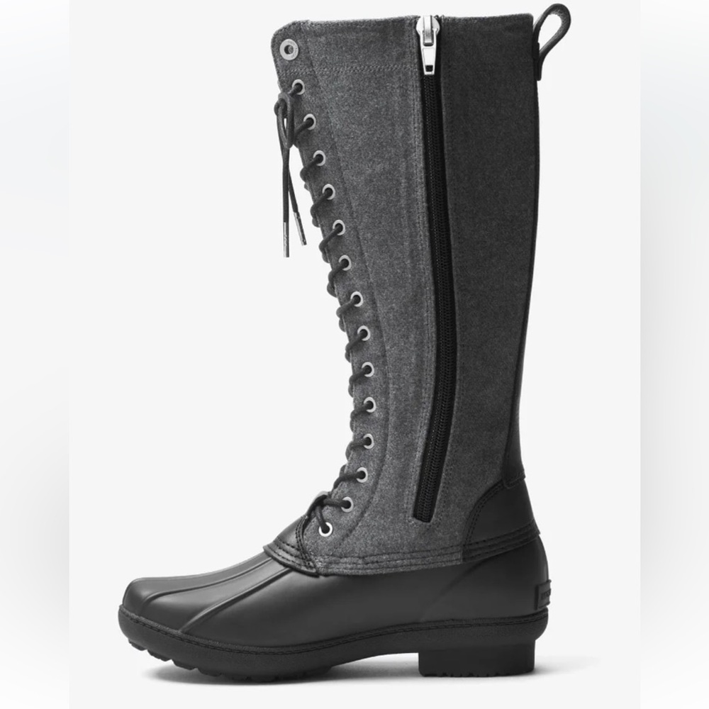 Michael Kors Easton Flannel and Rubber Rain Boot
Black Gray Size 6 - Picture 2 of 11